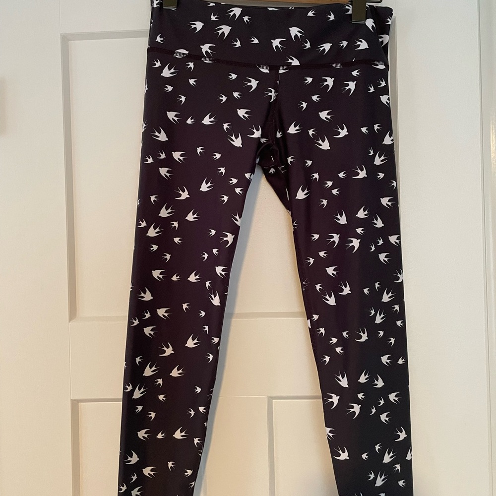 Noli Night Sky Sparrow 3/4 Cropped Legging